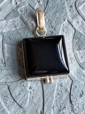 🖤 Sterling Silver Black Onyx Pendant — Bali Spirit Energy — NWOT
